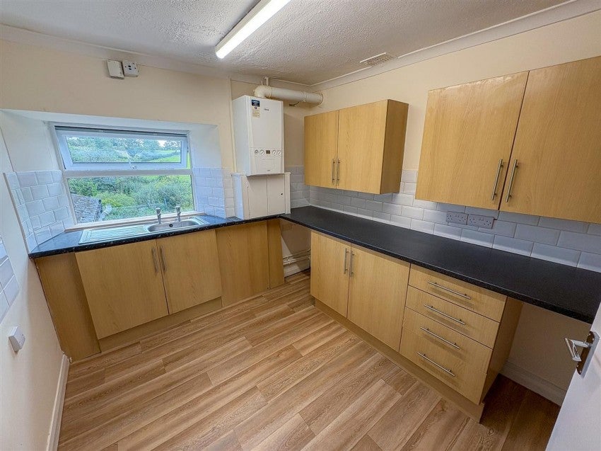 Flat Castle Terrace in Narberth