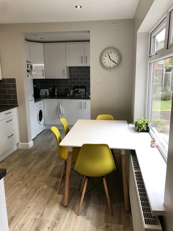 Room Prior Street in Greater London