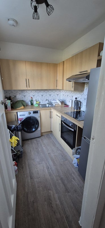 Room Crewe Crescent in City of Edinburgh
