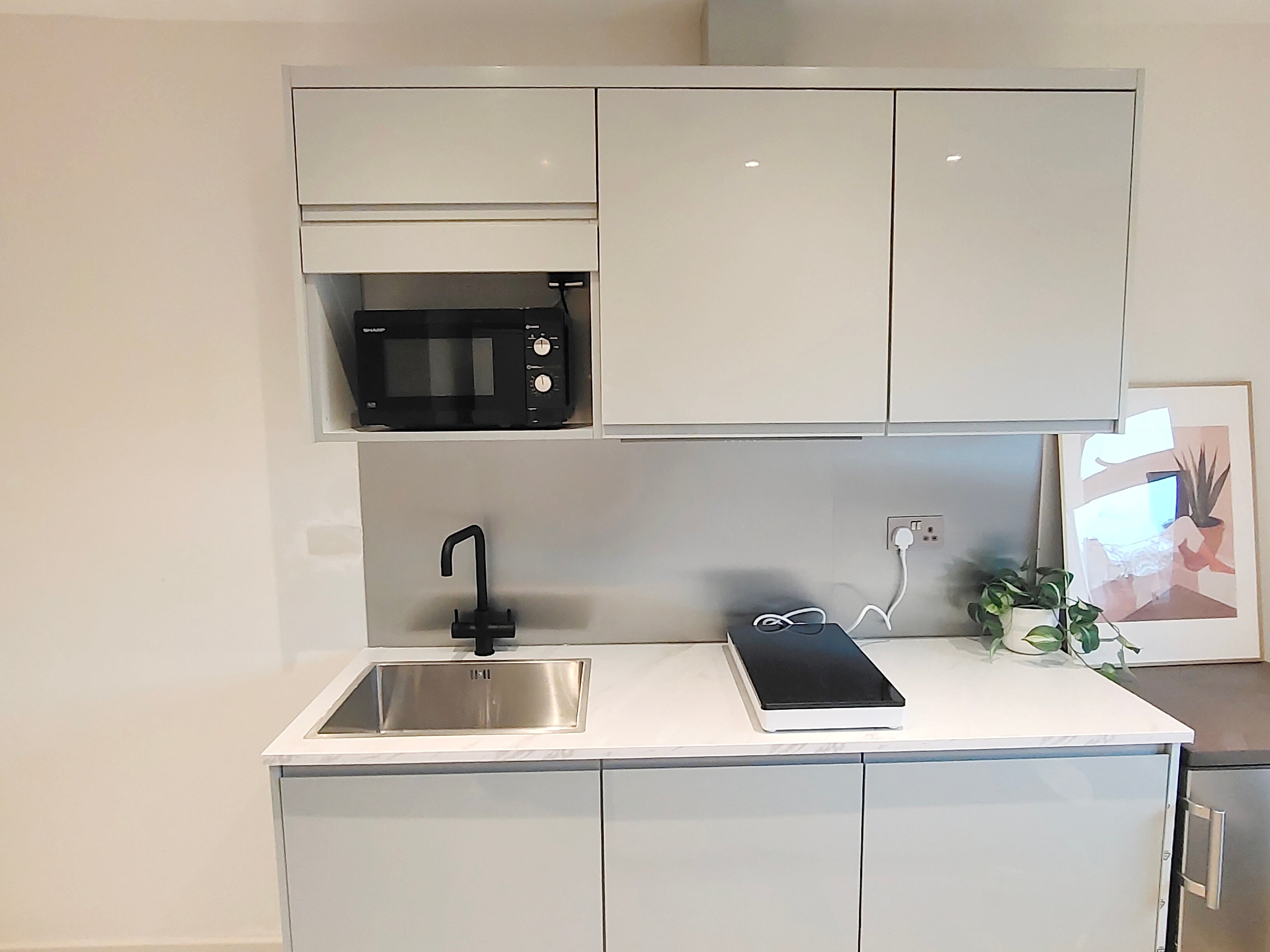 Room Addison Gardens in Greater London