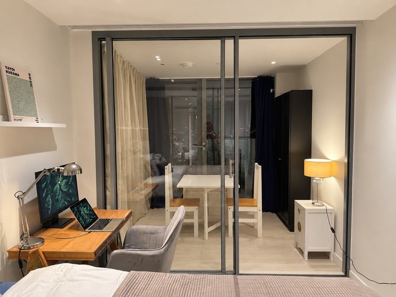 Room Marsh Wall in Greater London