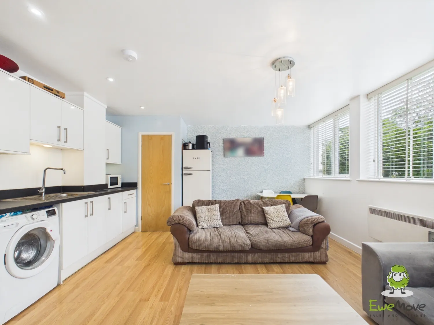 Flat Wella Path in Basingstoke and Deane
