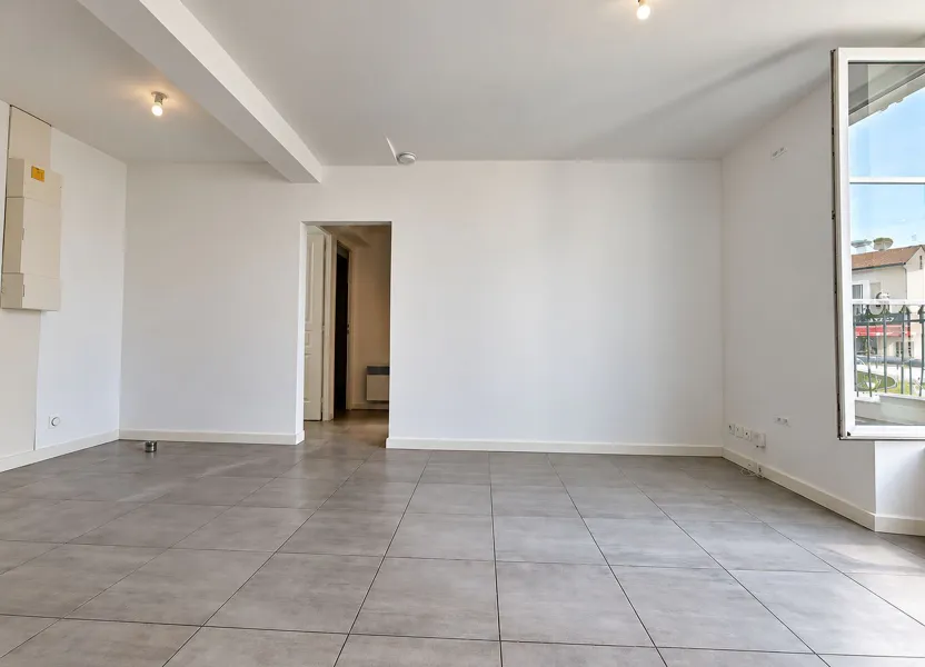 Flat Rue Notre-Dame in Soisy-sur-Seine