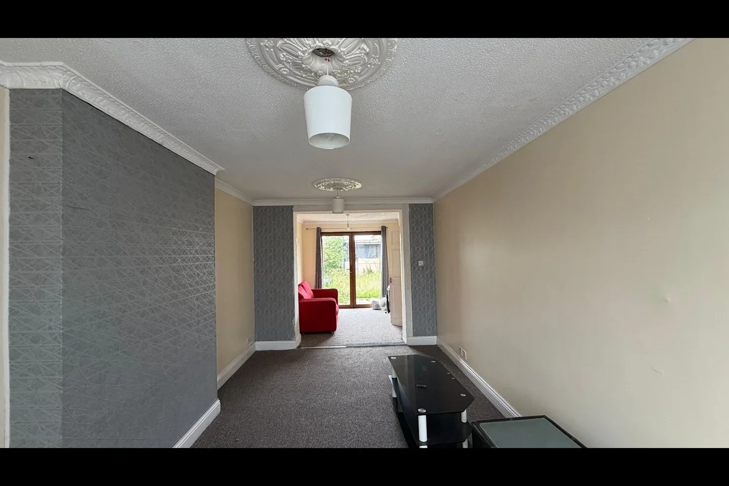 House Dickens Avenue in Tilbury
