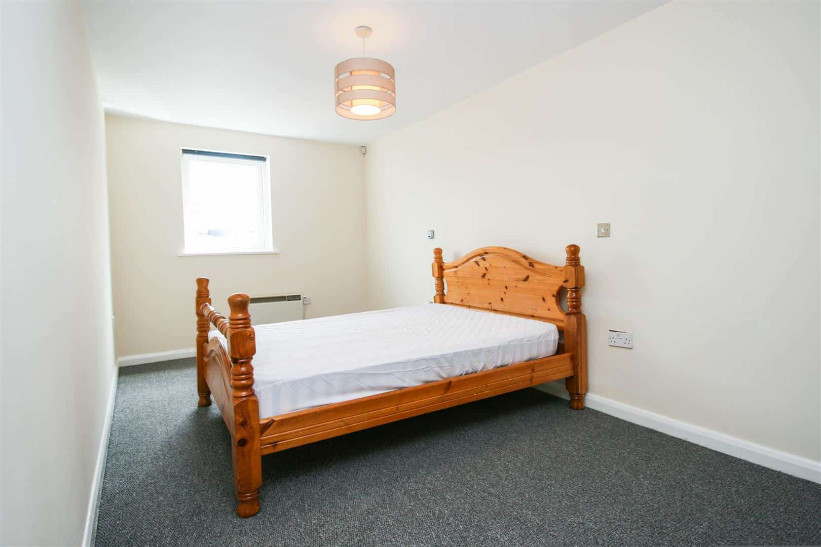 Flat Arthur Place in Birmingham