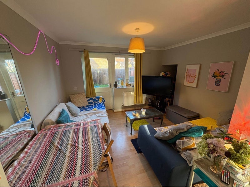 House Lavington Close in Greater London