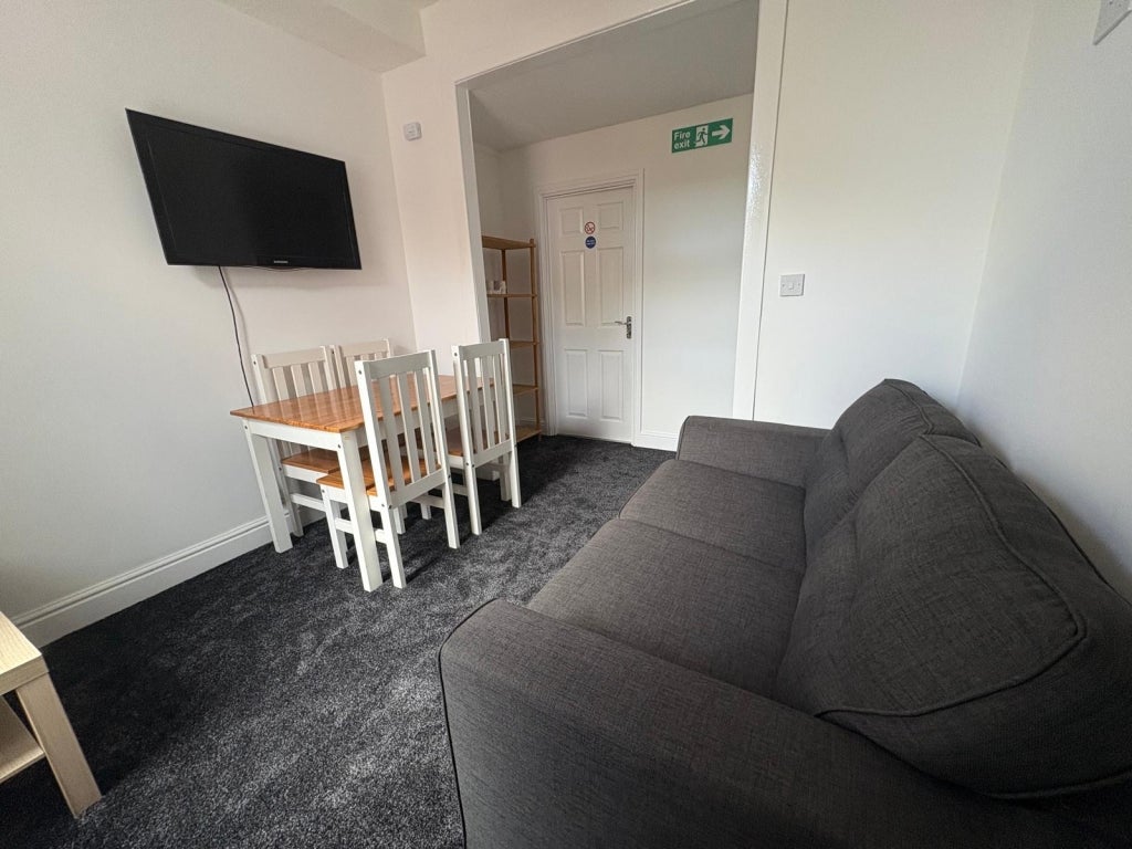 Room Meredith Street in Liverpool