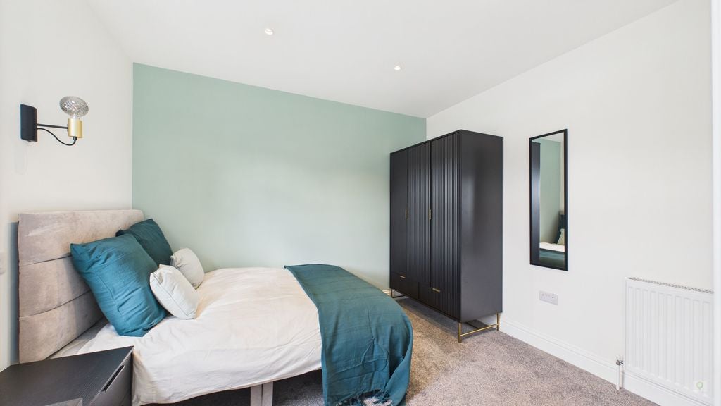 Room Sherborne Road in Yeovil