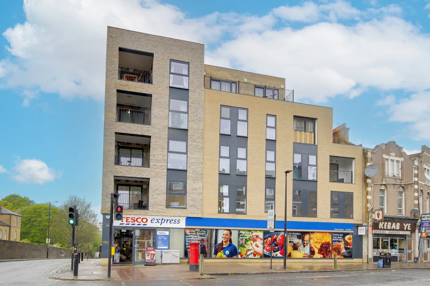 Flat Stadium Road in Greater London