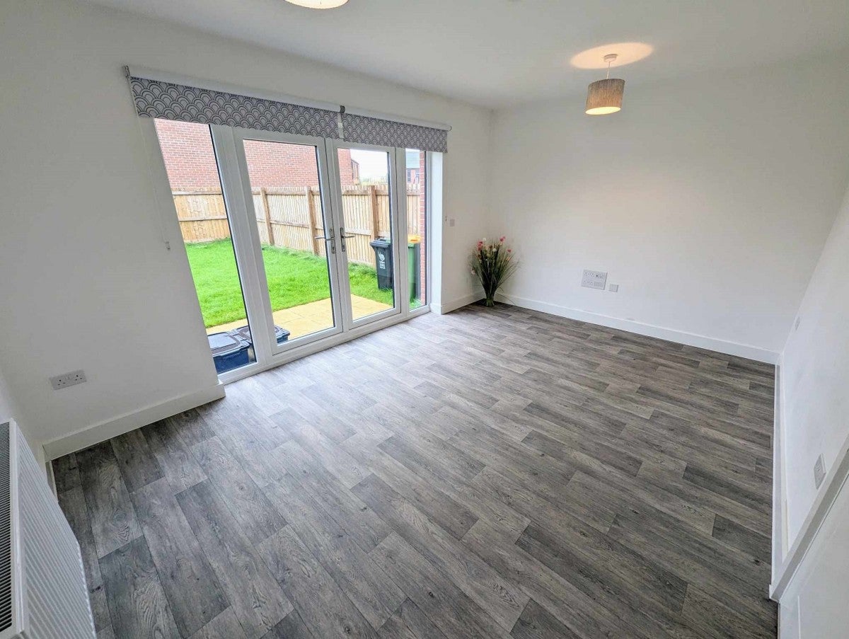 House Cambrian Road in Newport