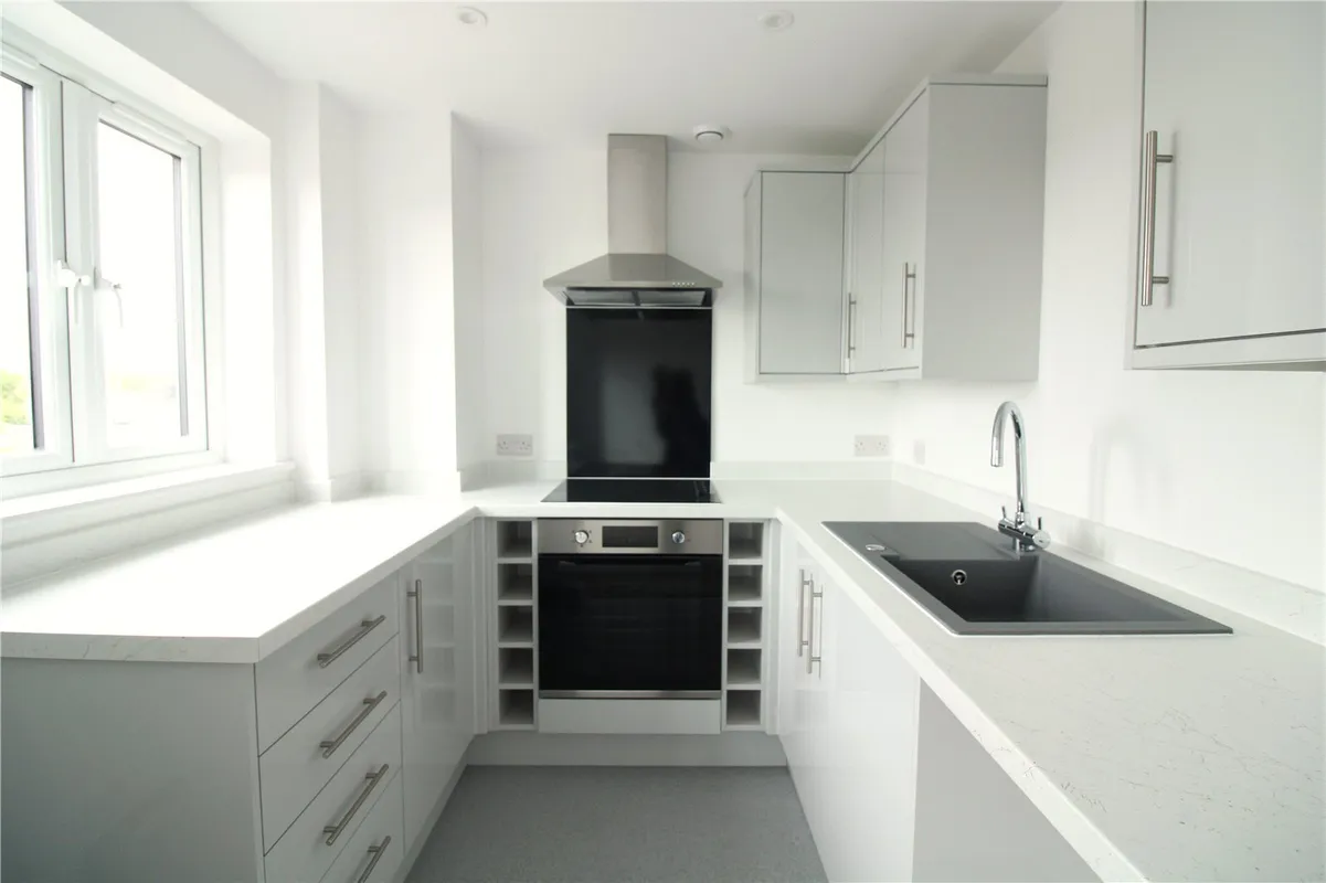 Flat Milton Parade in Havant