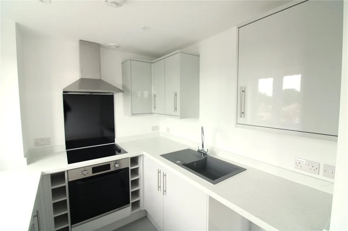 Flat Milton Parade in Havant