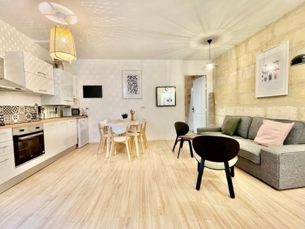Flat Rue du Pavillon in Bordeaux