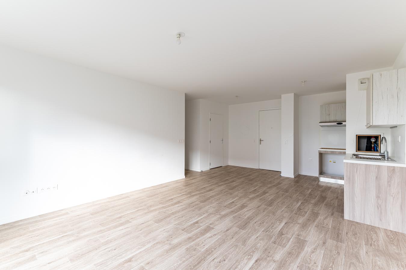 Flat Rue Constance Pascal in Melun