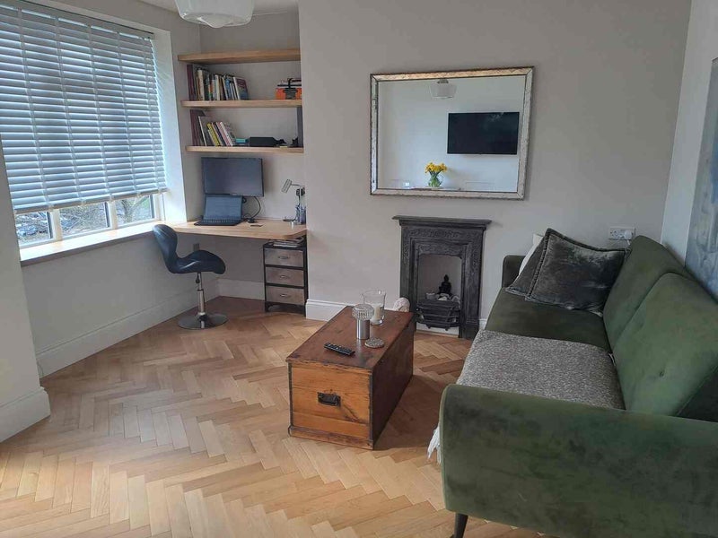 Flat Whitnell Way in Greater London