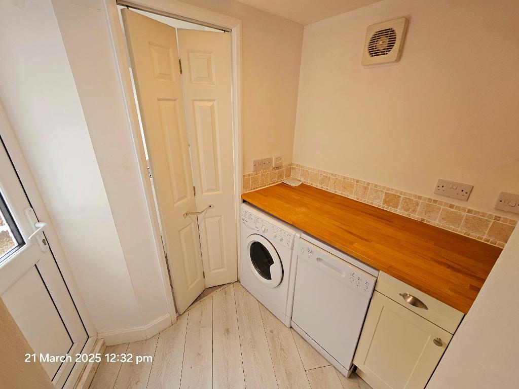 Flat Northampton Road in Wellingborough