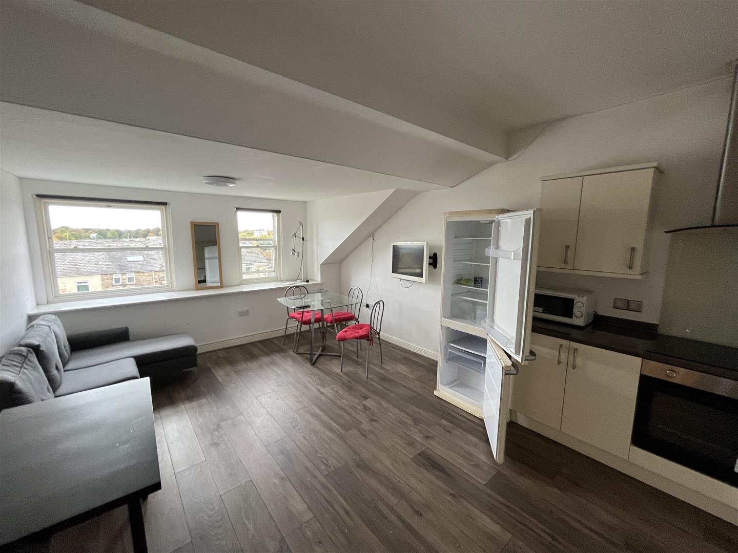 Flat Pitt Street in Lancaster