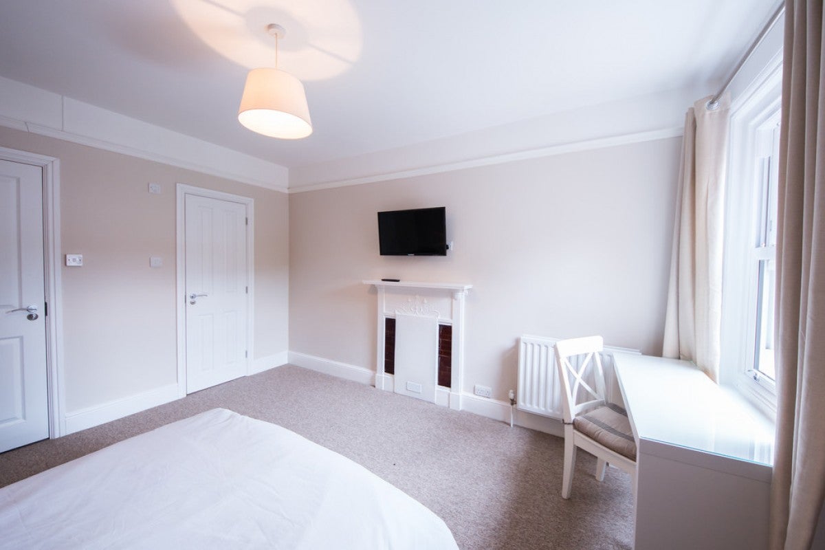 Room Waylen Street in Reading