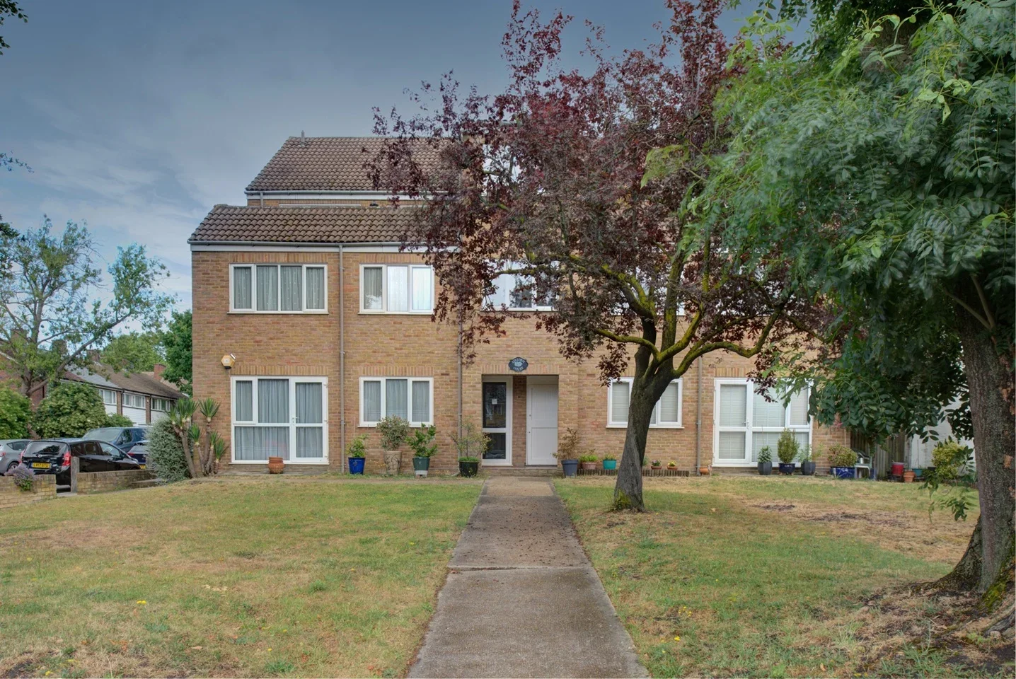 Flat Eltham Road in Greater London