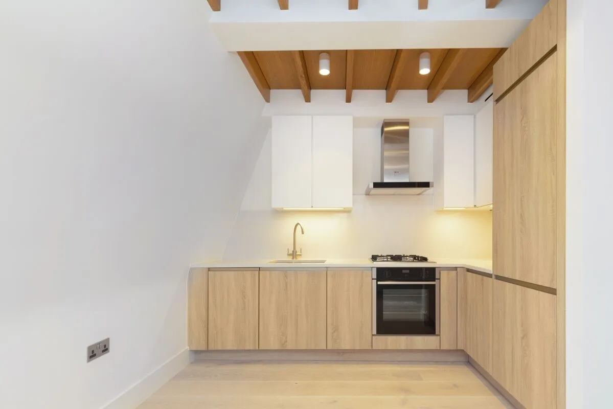 Flat Great Newport Street in City of Westminster