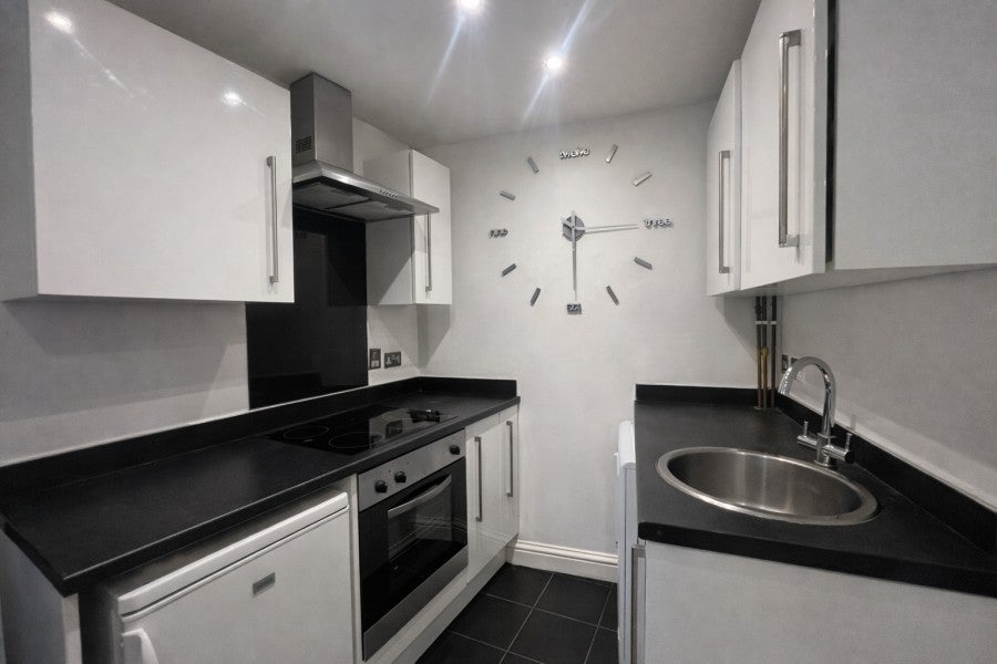 Flat Millmead Terrace in Guildford