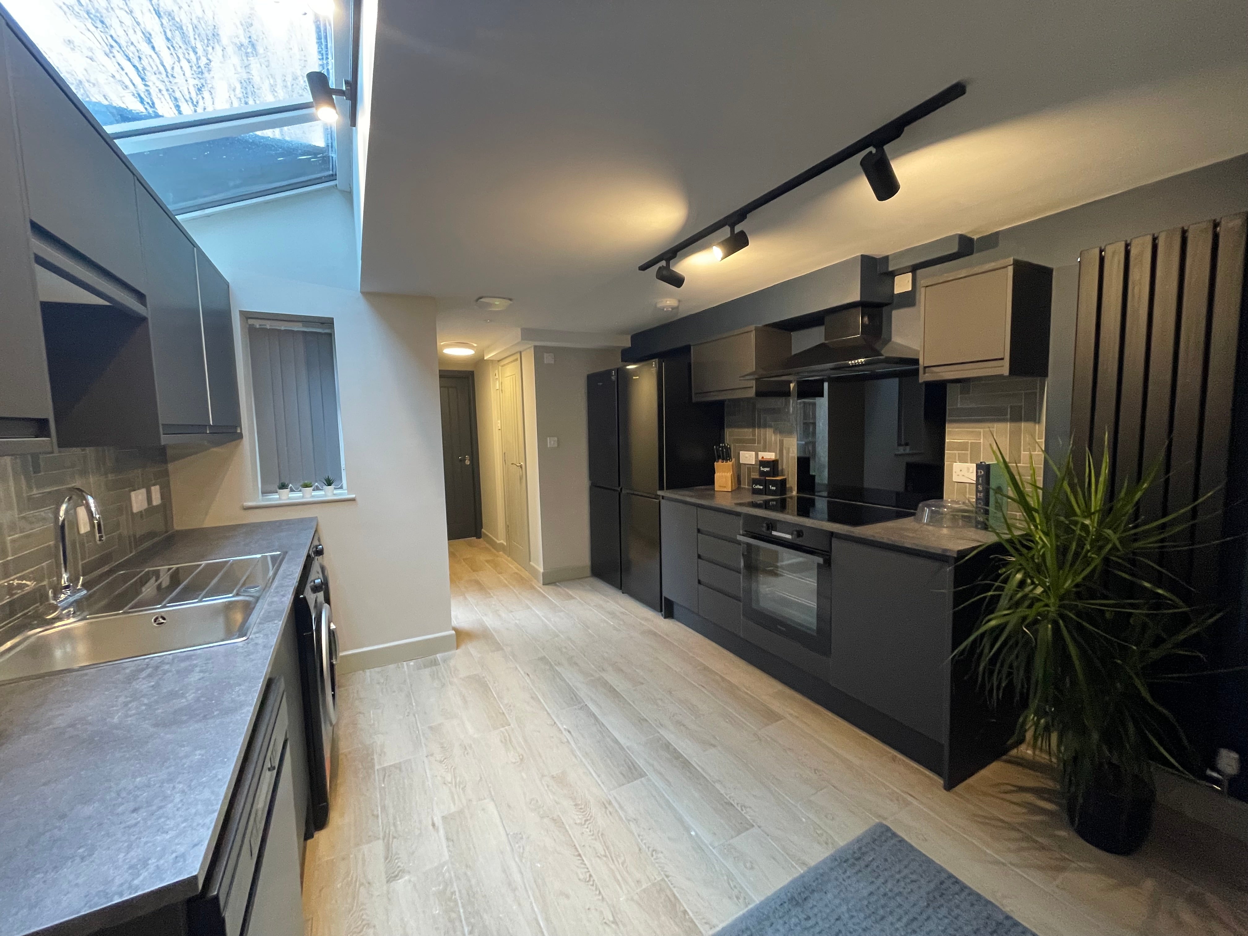 Flat Heeley Road in Birmingham