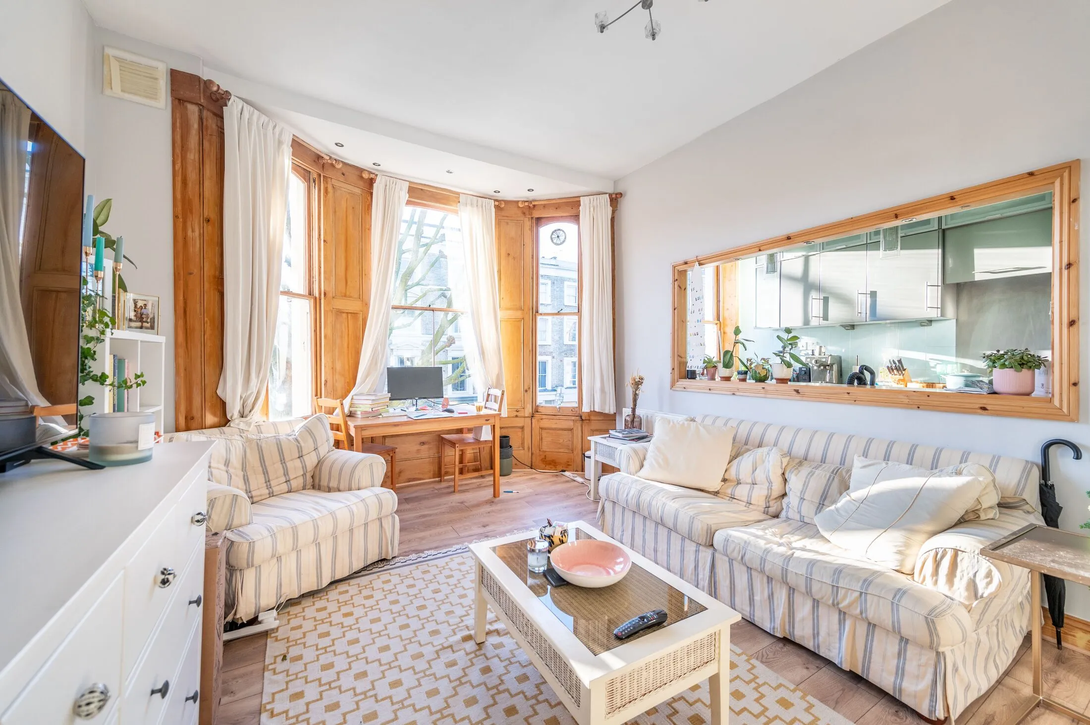 Flat Westbourne Park Road in City of Westminster