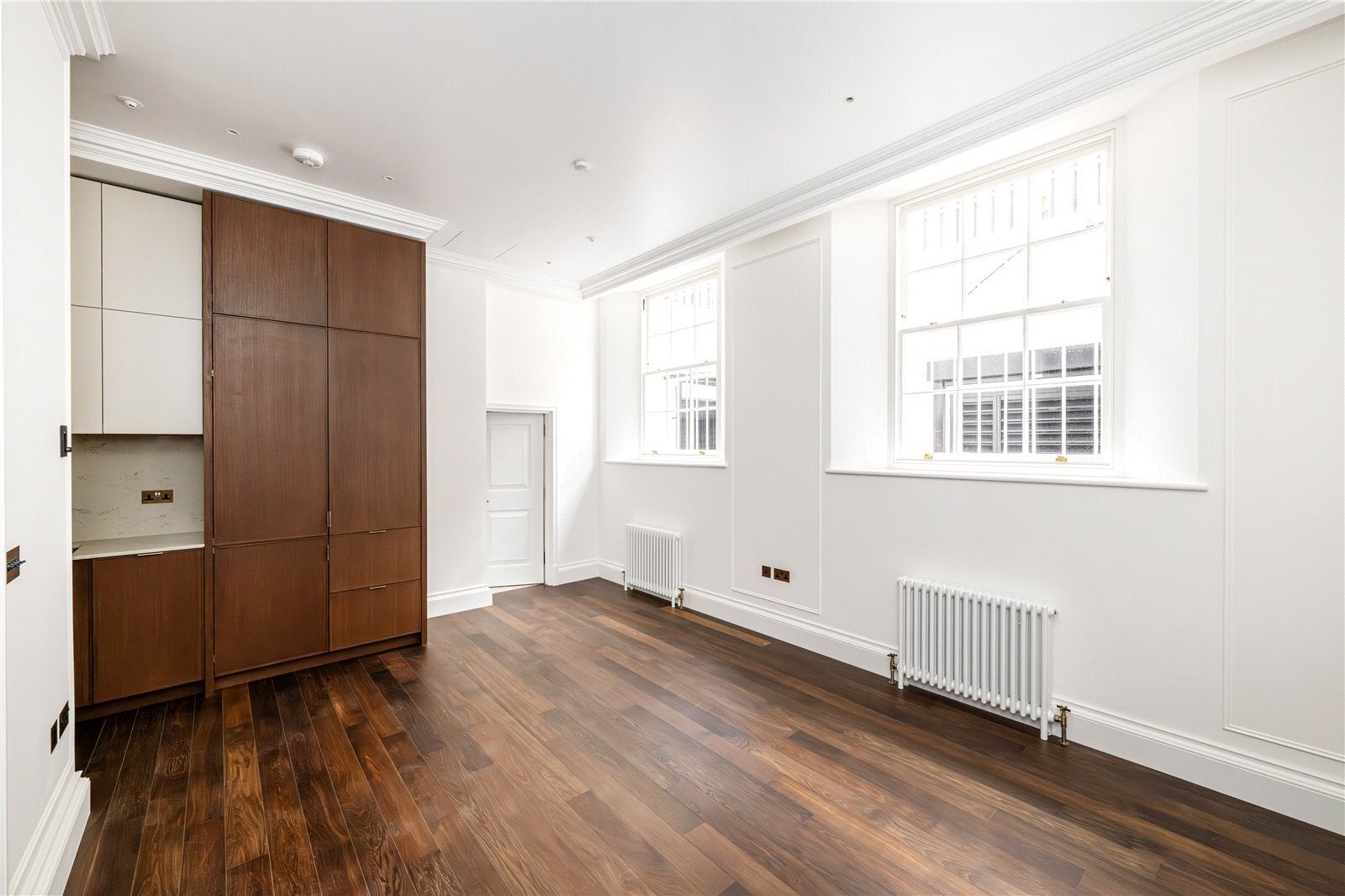 Flat Charles Street in City of Westminster