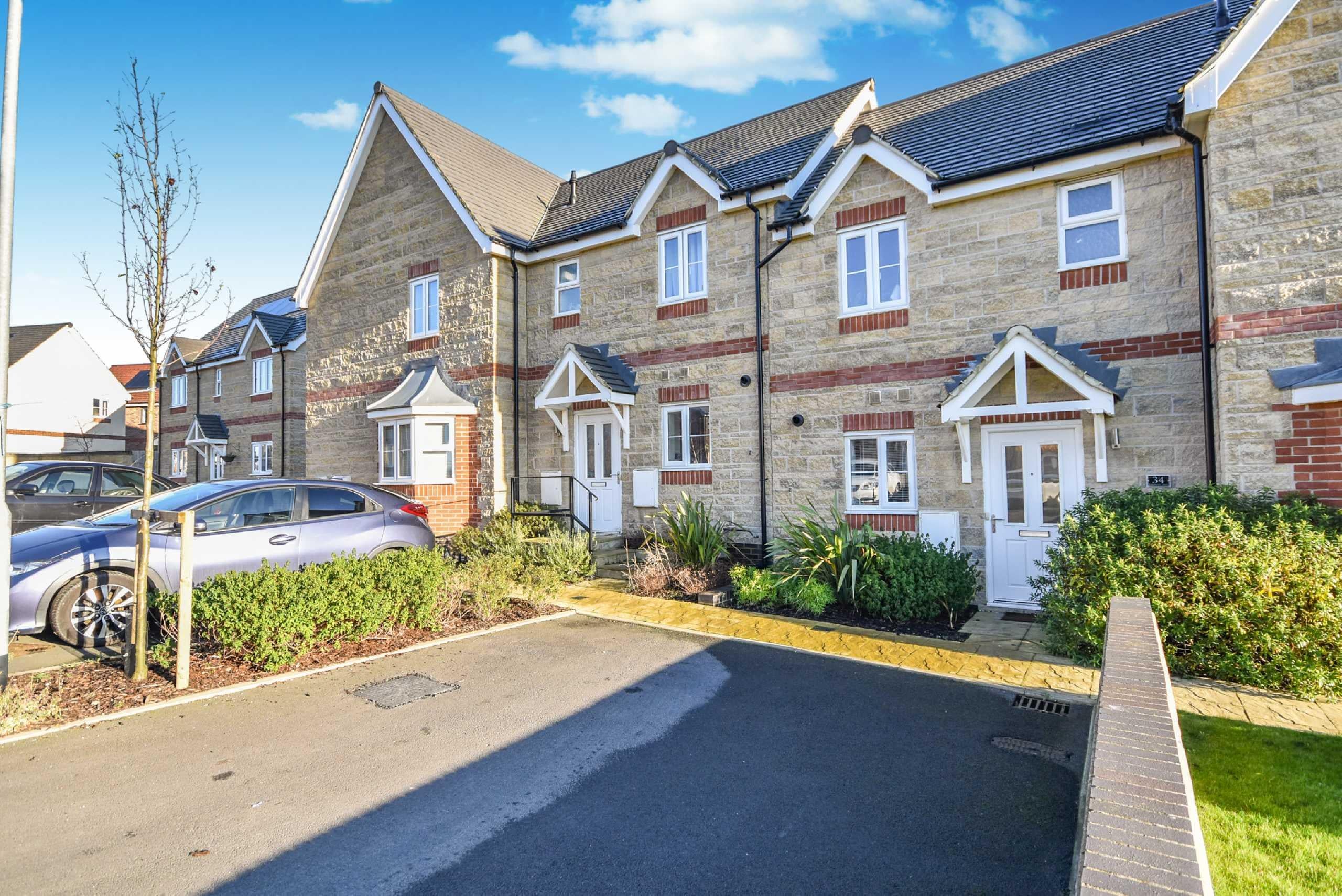 House Turnberry Drive in Weldon