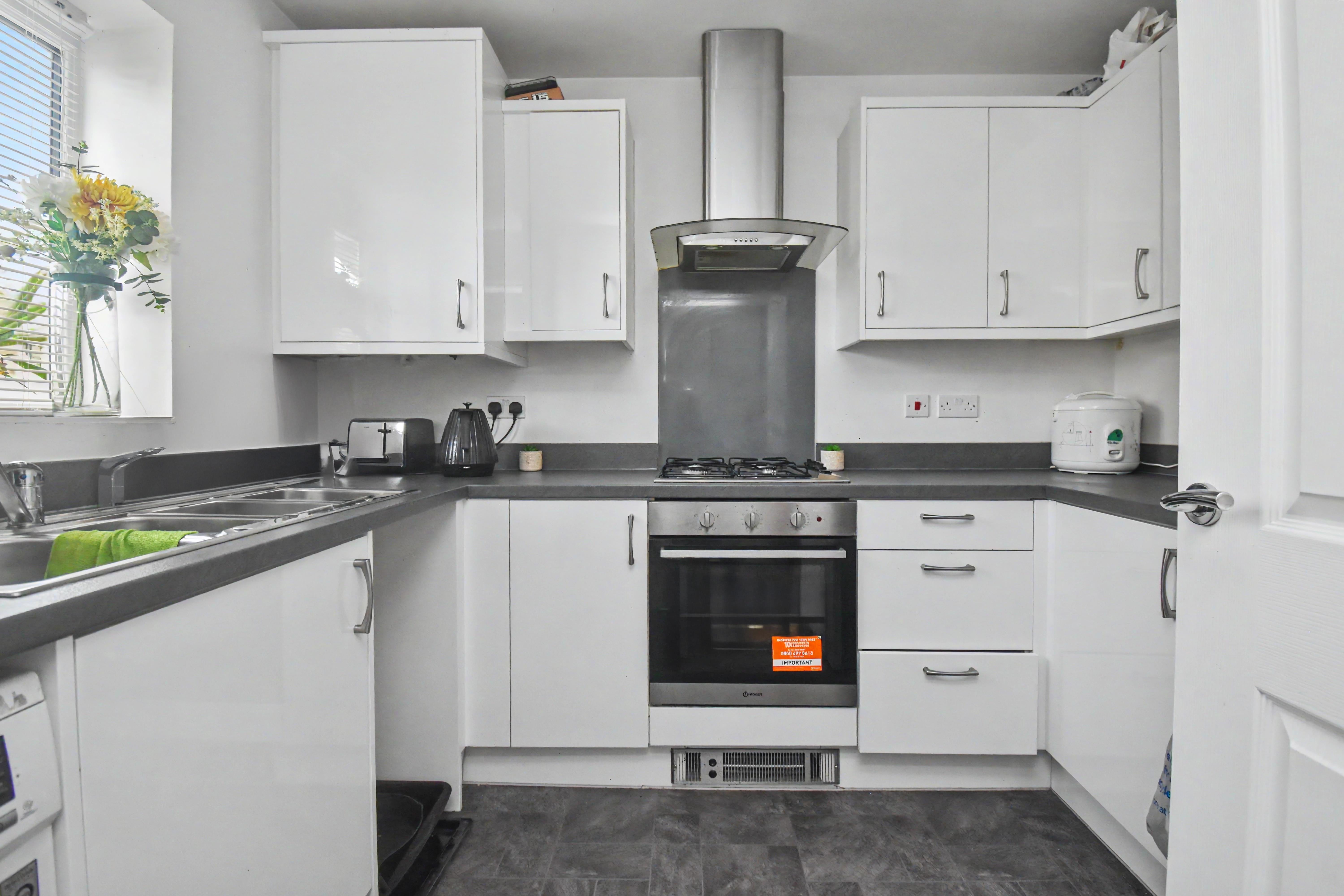 House Turnberry Drive in Weldon