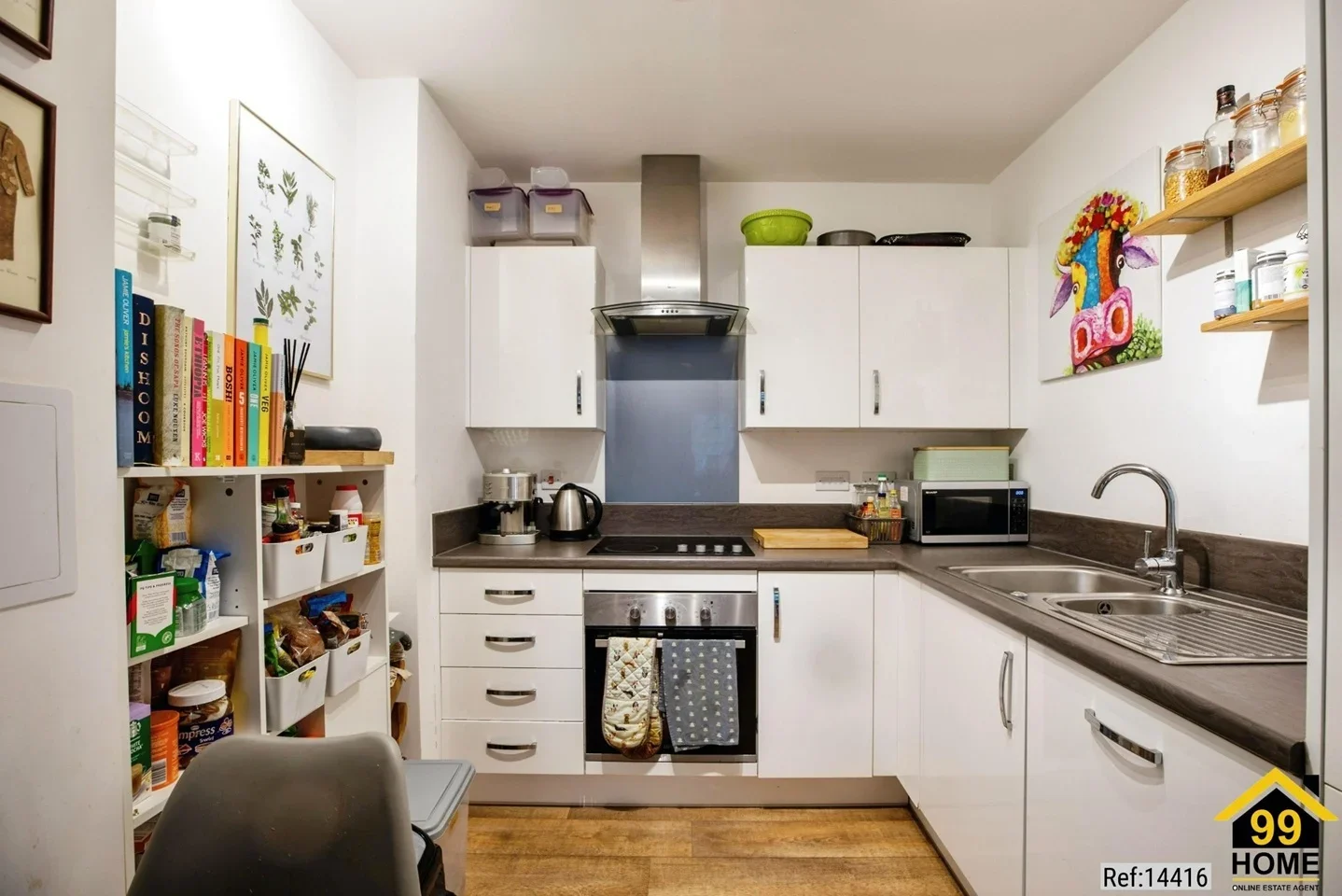 Flat Loughborough Park in Greater London