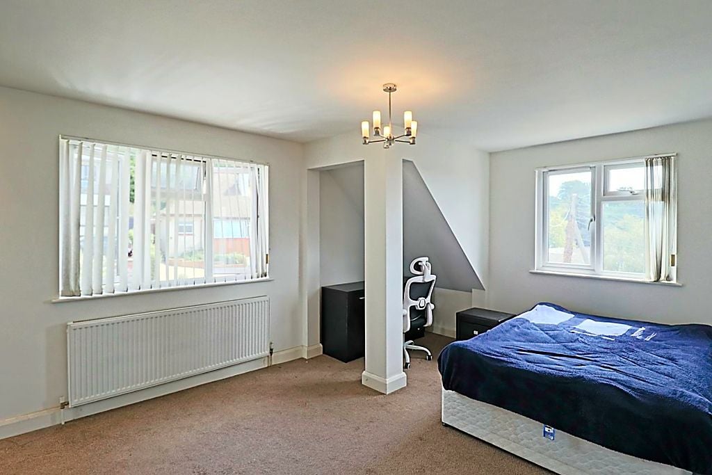 Room Kings Road in Castle Point