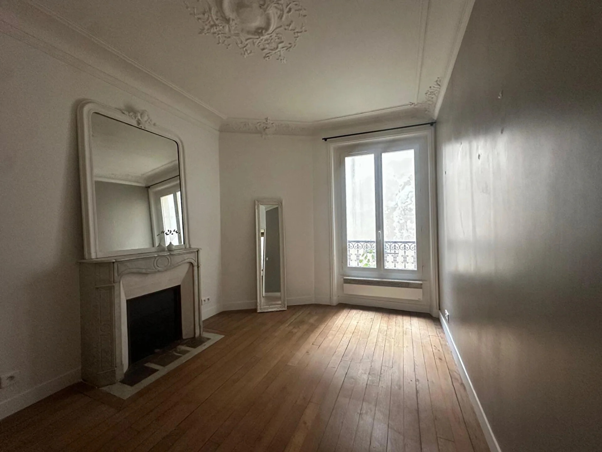 Appartement Avenue Rachel à Paris