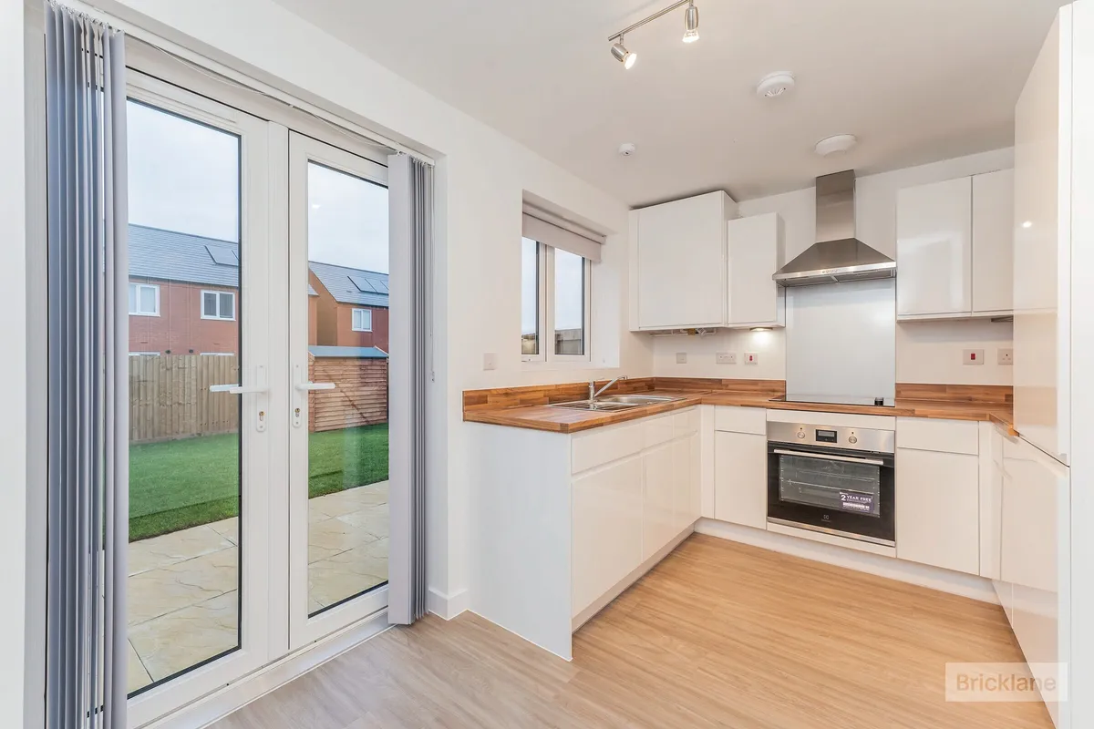 House Reynard Way in Northampton