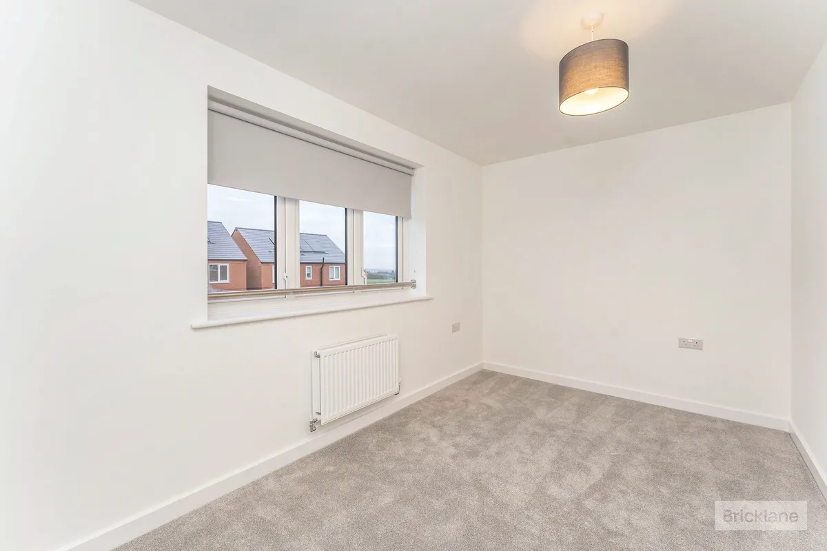 House Reynard Way in Northampton