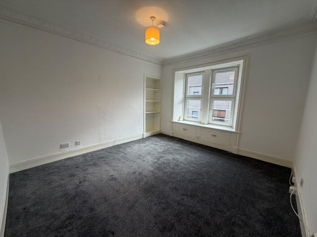 Flat Roseberry Street in Dundee
