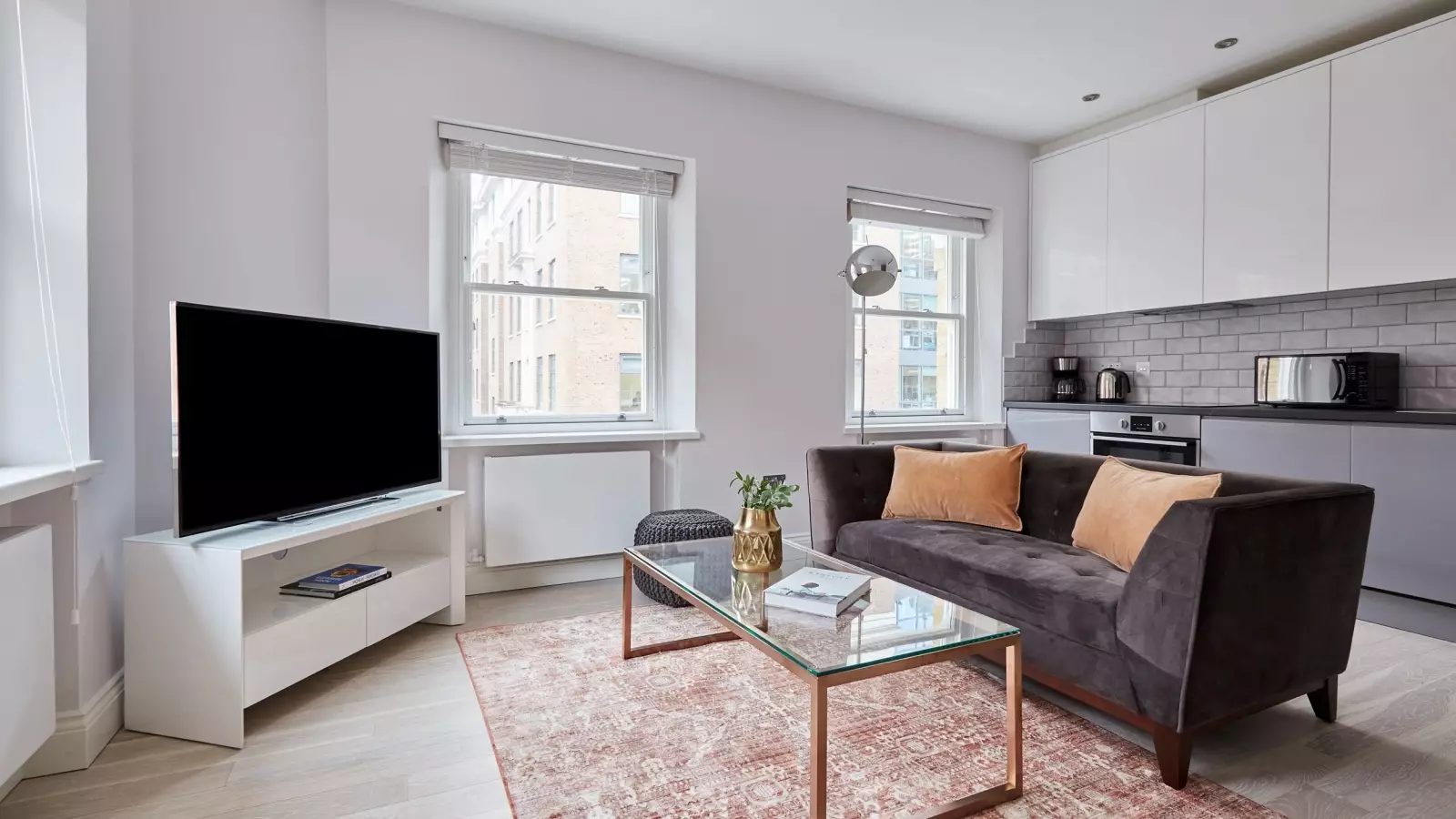 Flat Barter Street in Greater London