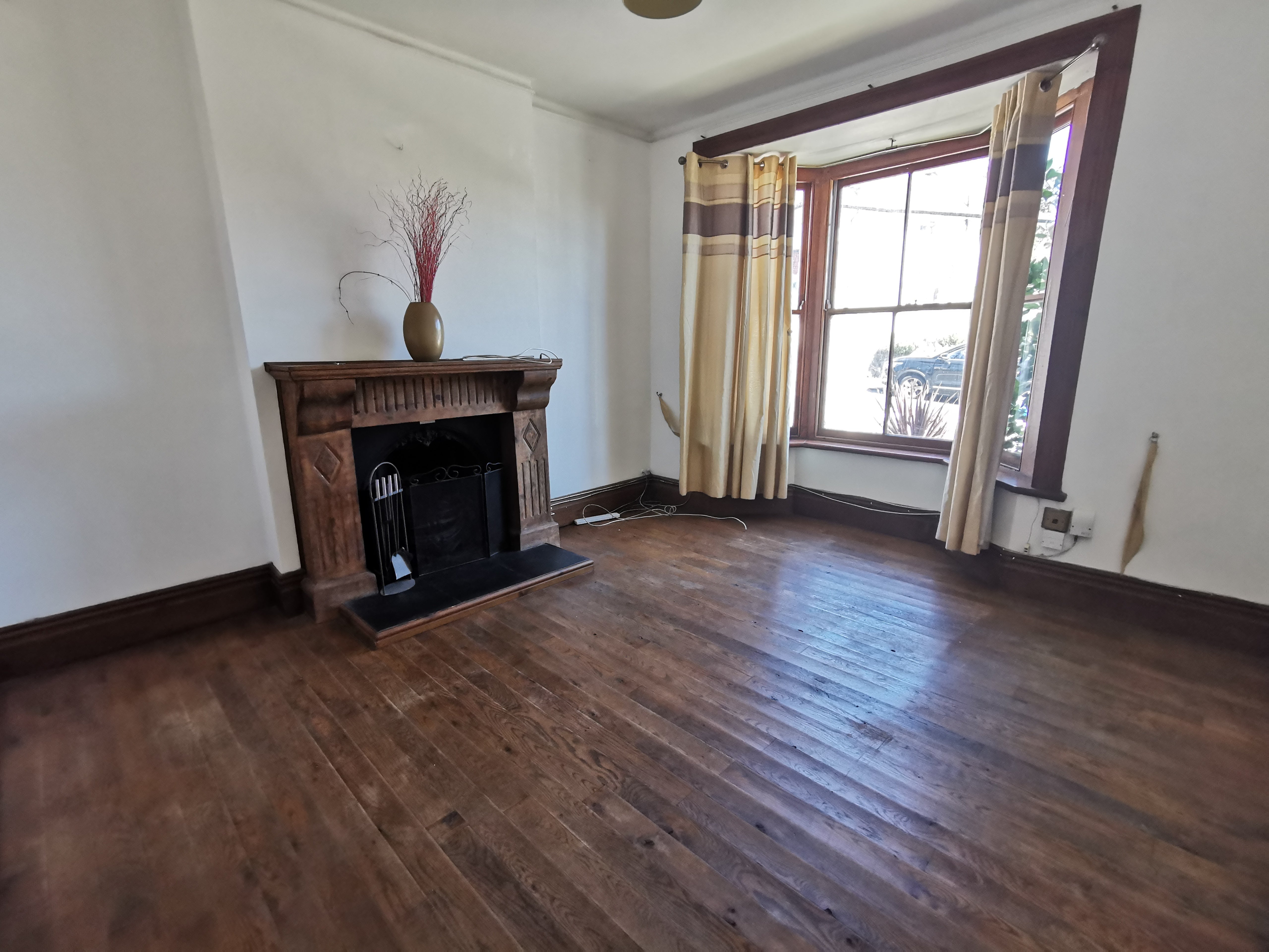 Flat Tavistock Road in Swansea