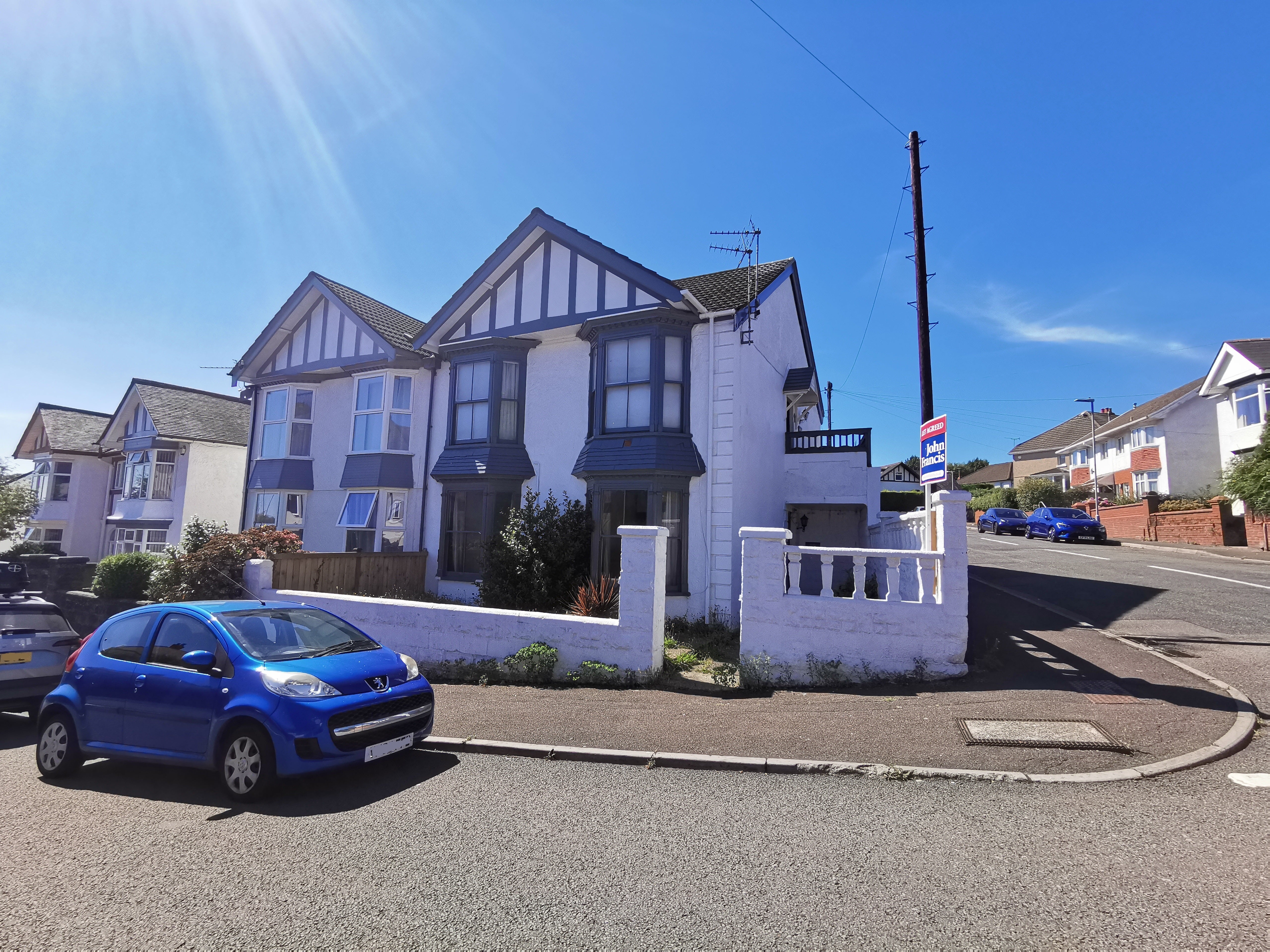 Flat Tavistock Road in Swansea