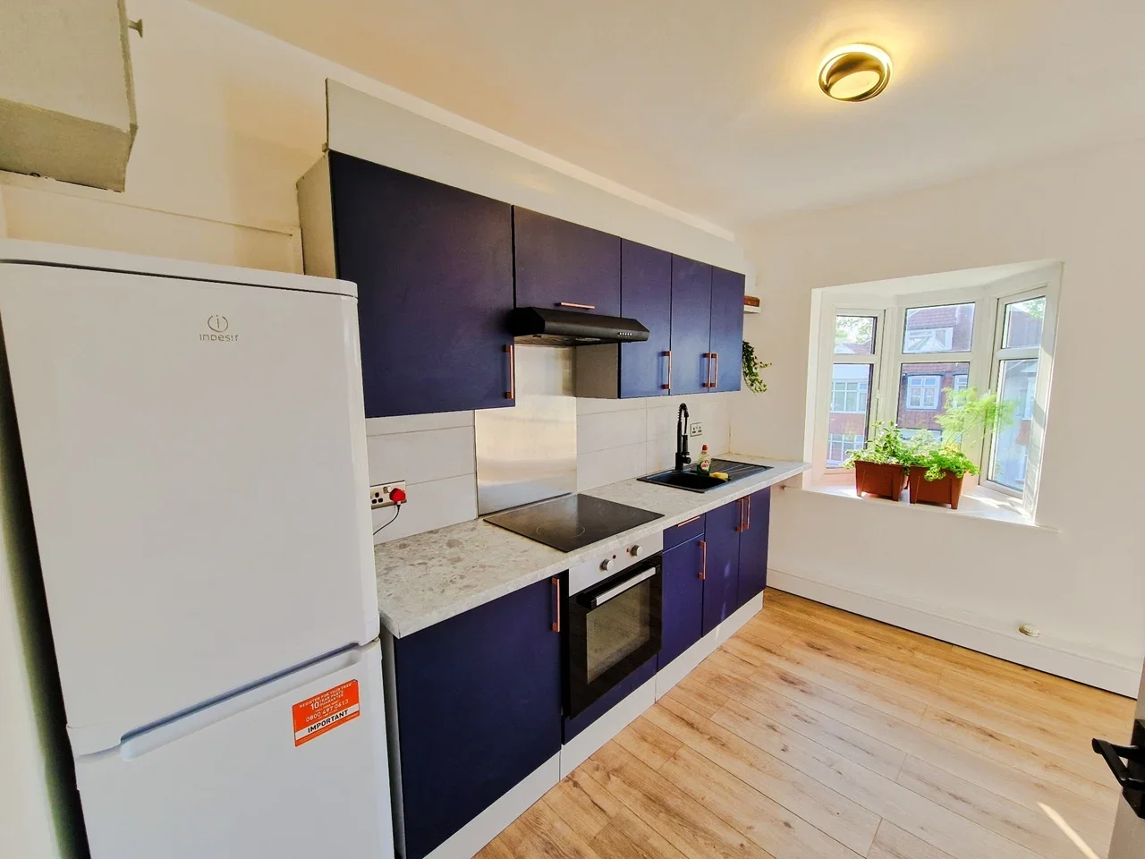 Flat Park Chase in Greater London