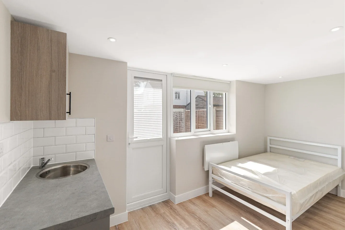 Room Farleigh Road in Borough of Runnymede