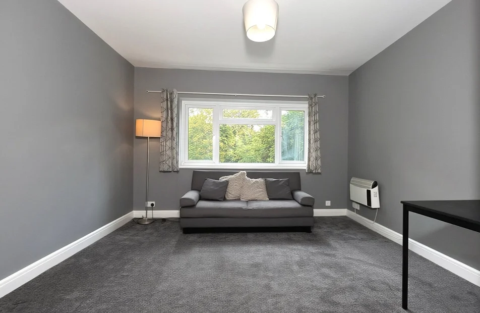 Flat Anerley Road in Greater London