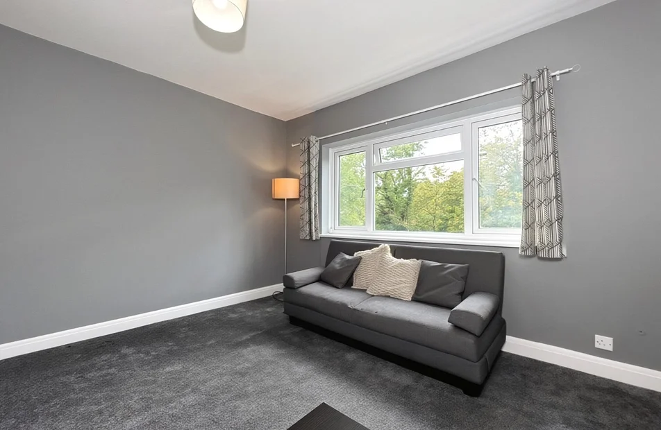 Flat Anerley Road in Greater London