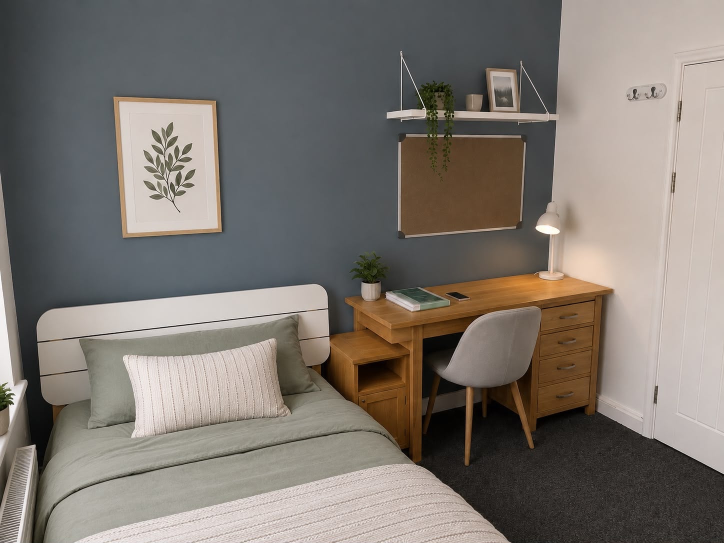 Room Staple Hill Road in Bristol