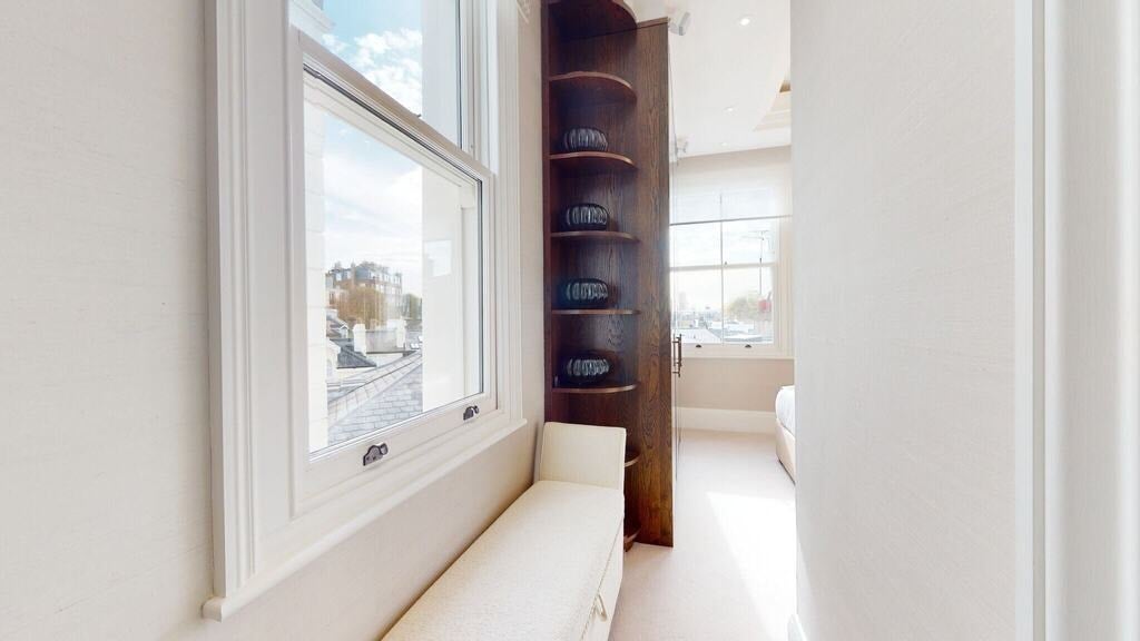 Flat Prince of Wales Terrace in Greater London