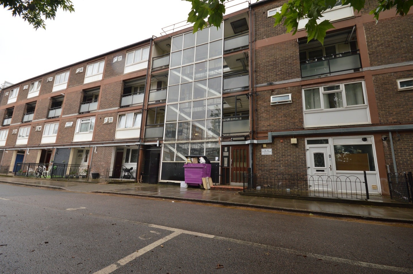 House Smythe Street in Greater London