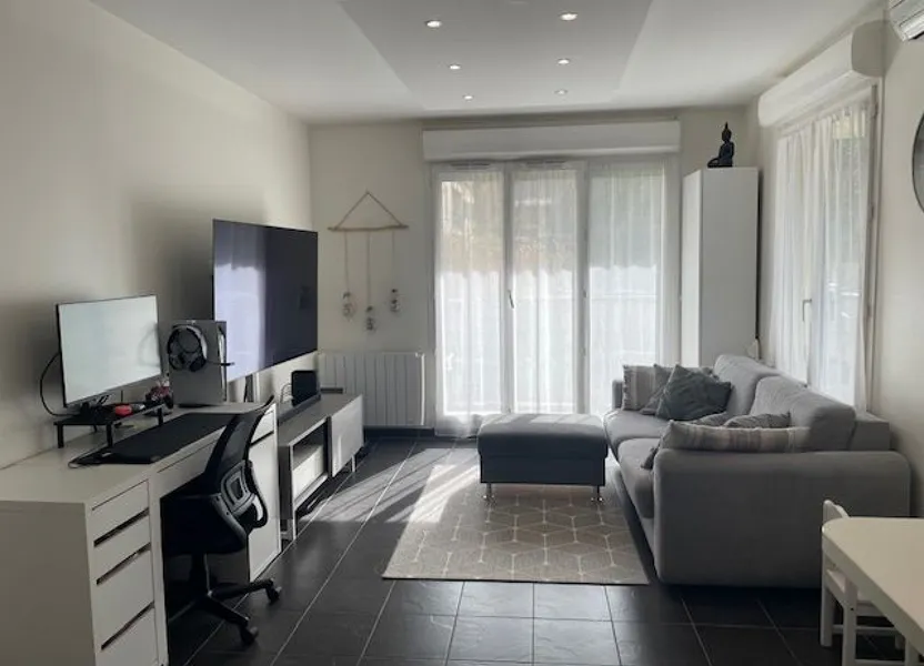 Flat Chemin du Grand Chêne in Fontenay-le-Fleury
