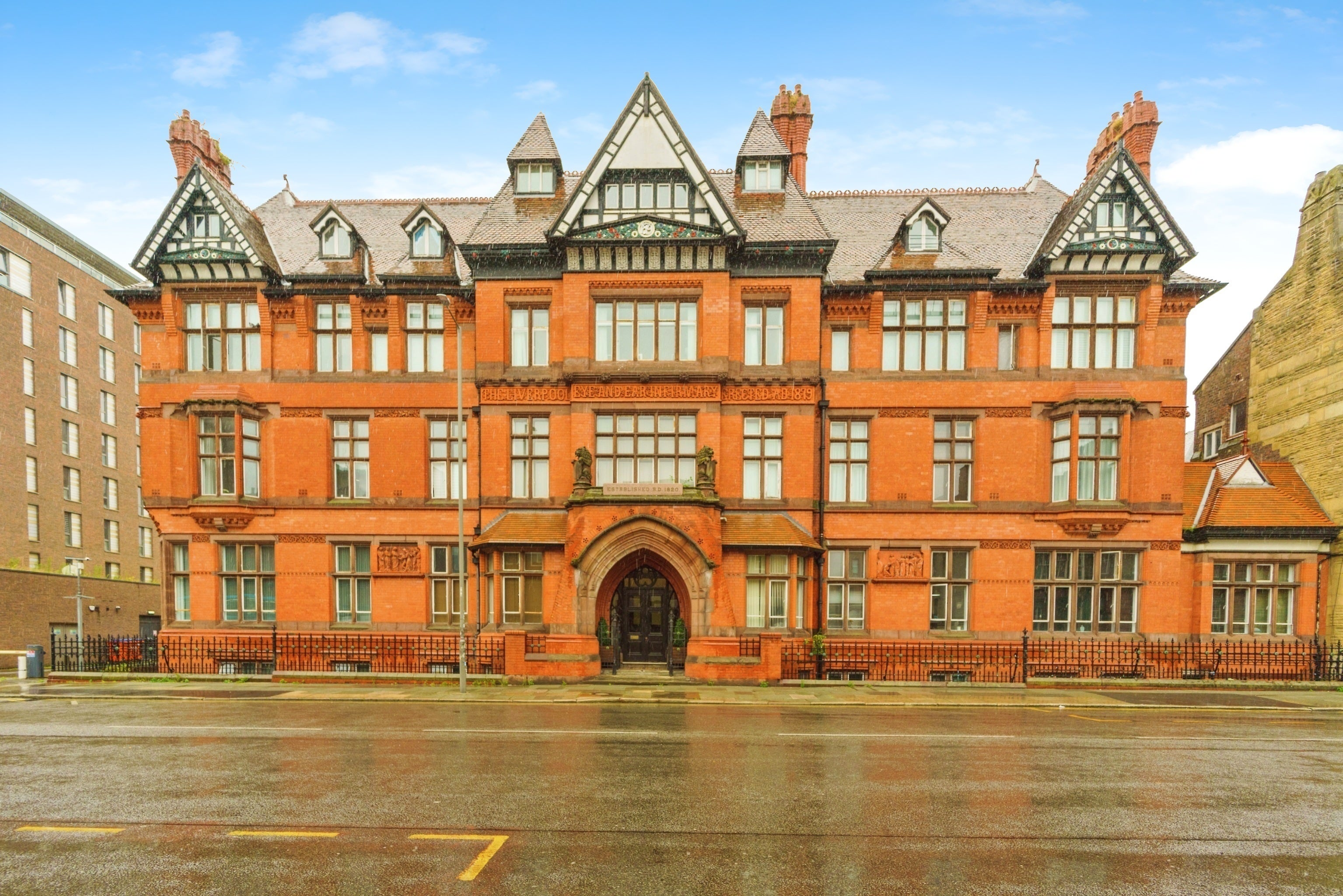 Flat Stowell Street in Liverpool