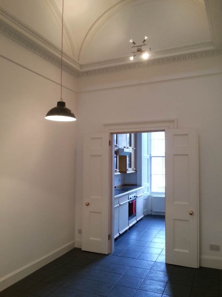 Flat Bernard Street in City of Edinburgh