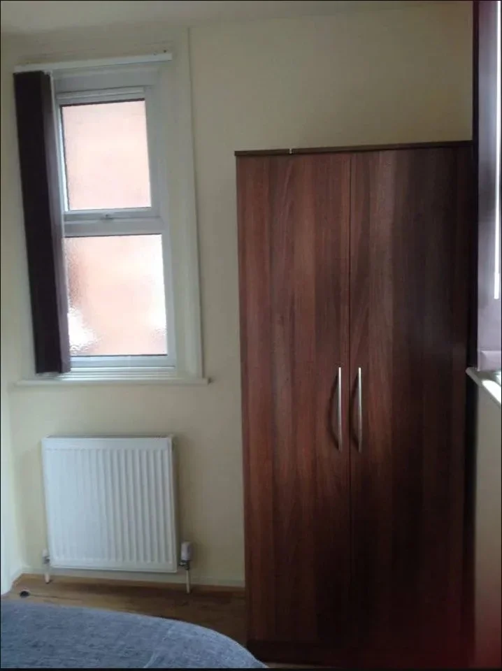 Room Park Avenue in Greater London